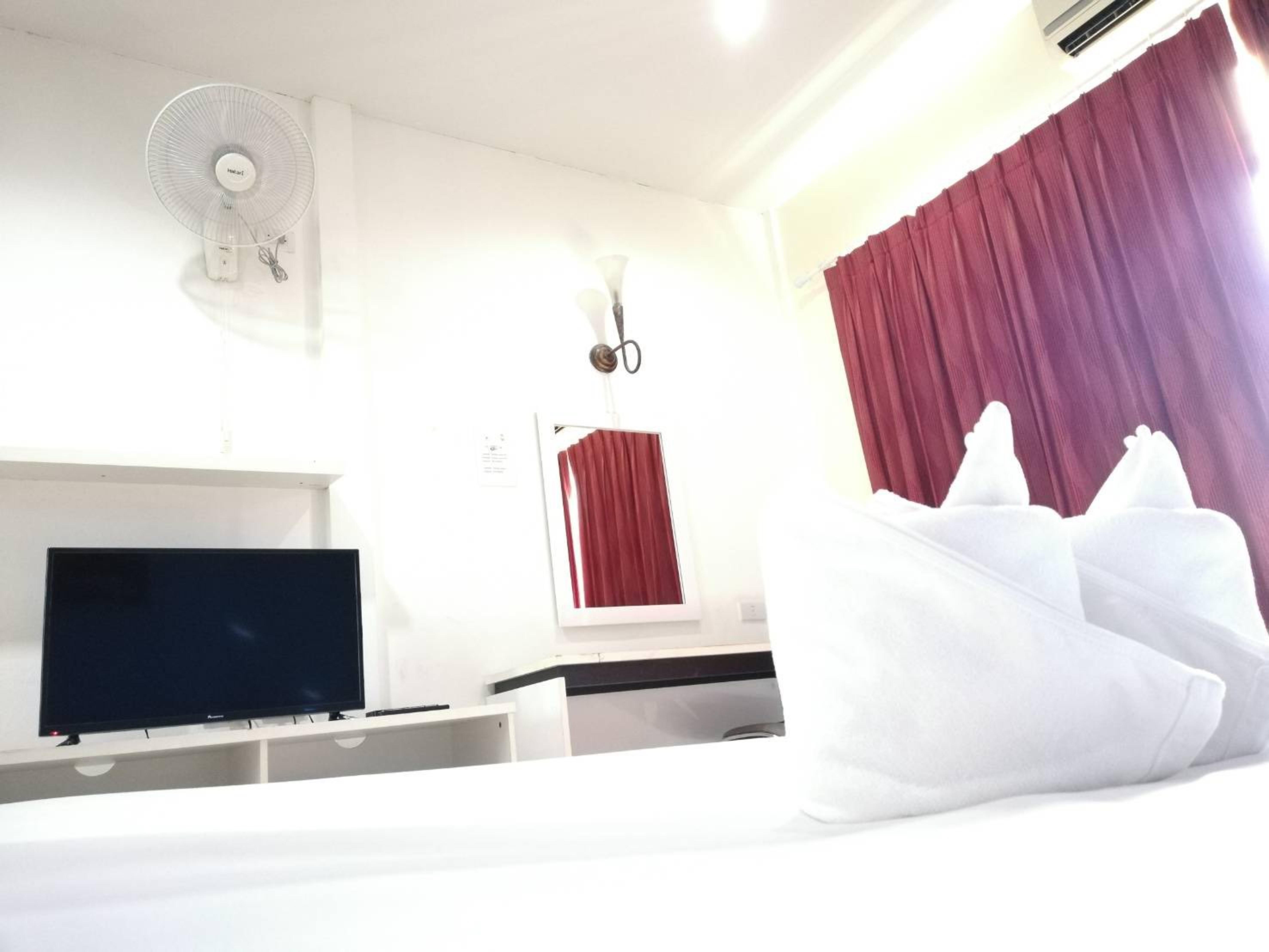 Andaman Place Thalang Buitenkant foto